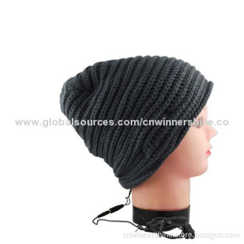 Wired Striped Audio Beanie for Smartphones with Acrylic Material